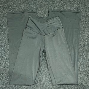 Aerie OFFLINE high waisted crossover flare leggings